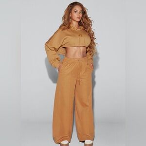 NWT SIZE MEDIUM adidas Ivy Park Wide-Leg Pants MESA